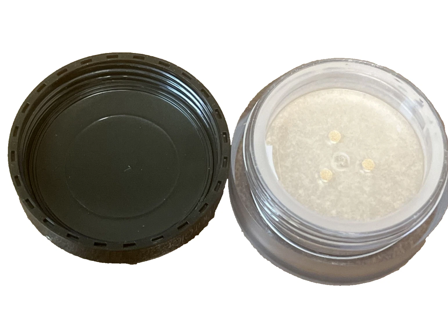 Laura Mercier Translucent Loose Setting Pder. Glo 1g/.03oz NOT BOXED 3 PK
Opens in a new window or t