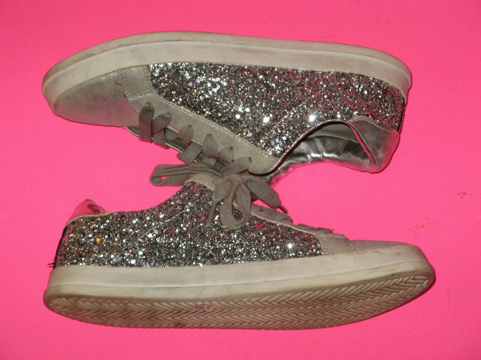 Zapatillas con cordones para mujer ~Mossimo~ plateadas brillantes talla: 7,5 (suela: 10,5") Foto 3 de 4