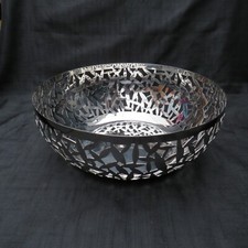 Frutero vintage con canasta recortada de metal Alessi Italia Inox 18/10 M. Sansoni 2002
