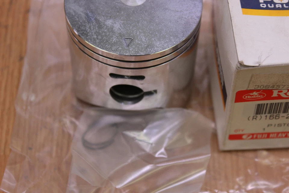 Nuevo de Lote Antiguo 1993 Polaris Storm .020 O/S Pistón OEM (166) Foto 3 de 4