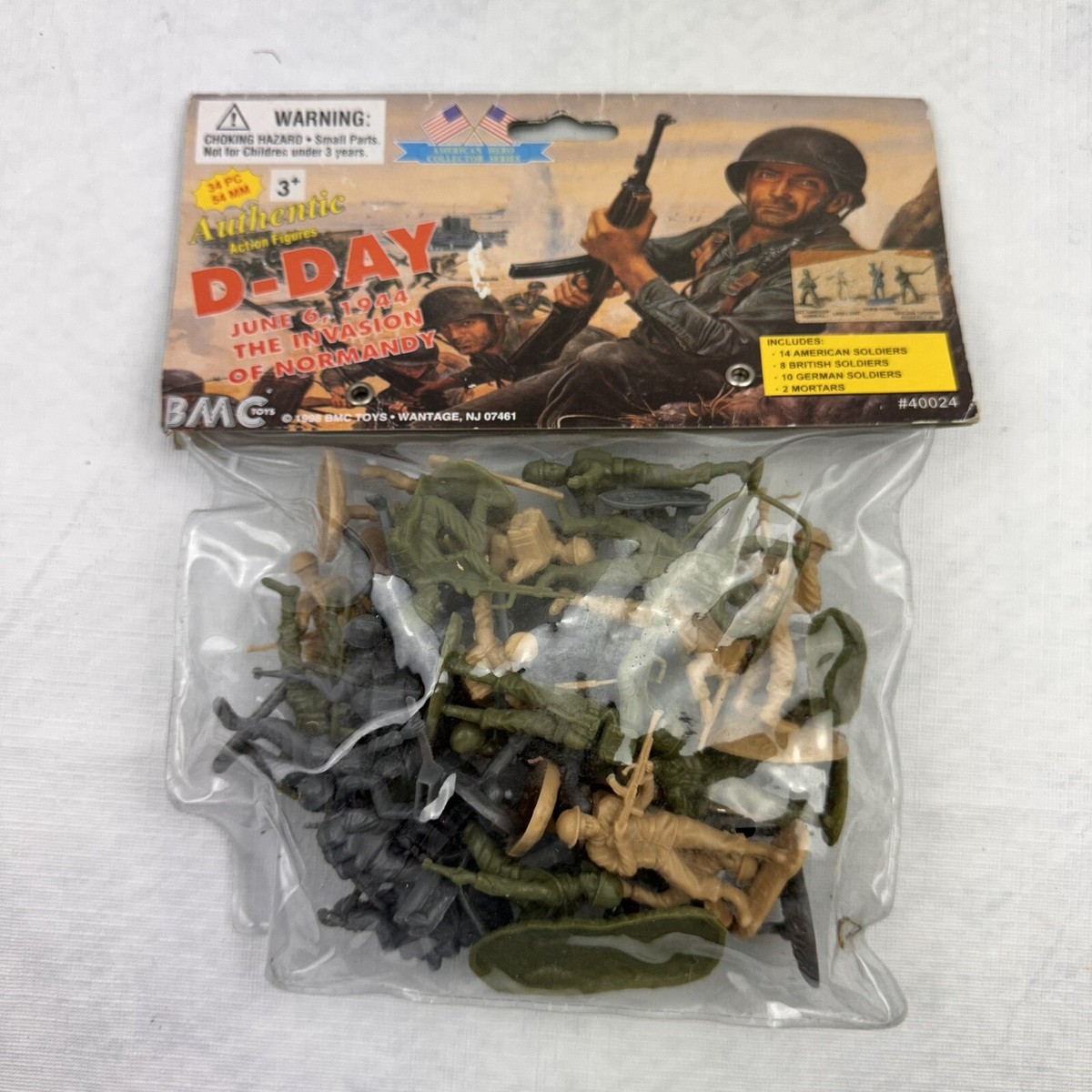 Vintage BMC D-Day Army Men Action Figures 34 Pieces, 1998 BRAND