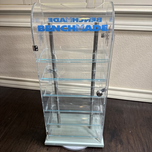 AUTHENTIC BENCHMADE KNIVES DEALER COLLECTOR ROTATING DISPLAY CASE WITH KEYS