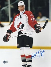 WAYNE GRETZKY AUTOGRAPH SIGNED 11X14 PHOTO EDMONTON OILERS HOF BECKETT BAS LOA
