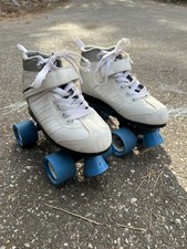 Roller Derby Viper M1 White Quad Wheel Roller Skates Women s Size 7R Model U721W