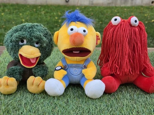 Kidrobot Don’t Hug Me I’m Scared Phunny Plush Set Red Guy Duck Yellow Guy DHMIS