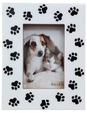    Pet Lover  s Picture Frame   4x6 Display with Black Paw Prints   