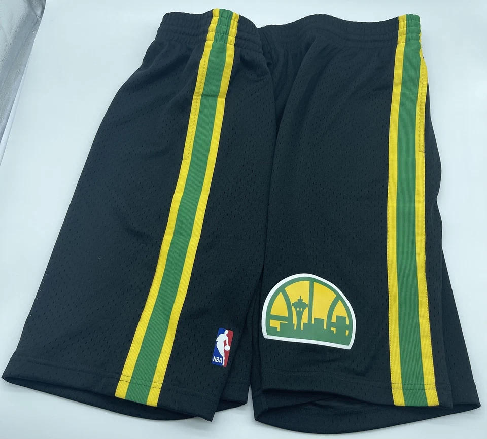 Pantalones Cortos Mitchell & Ness Seattle SuperSonics Reload Swingman, Negros, Talla 4XL Foto 3 de 4