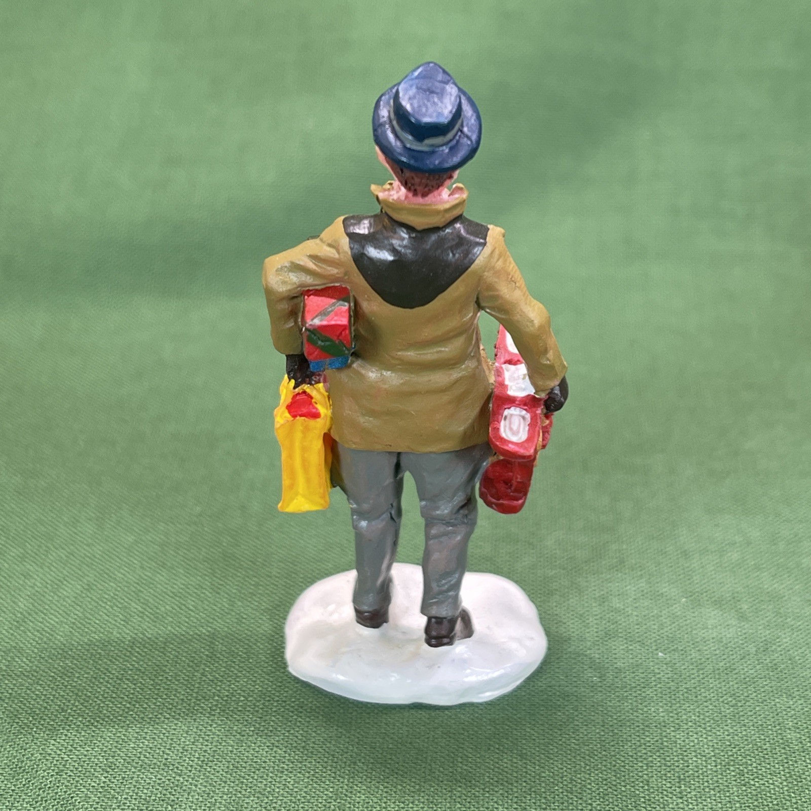 Lemax Village "THE NEW SLED" Man & Gifts Christmas Figure 1999 #92346 RETIRED