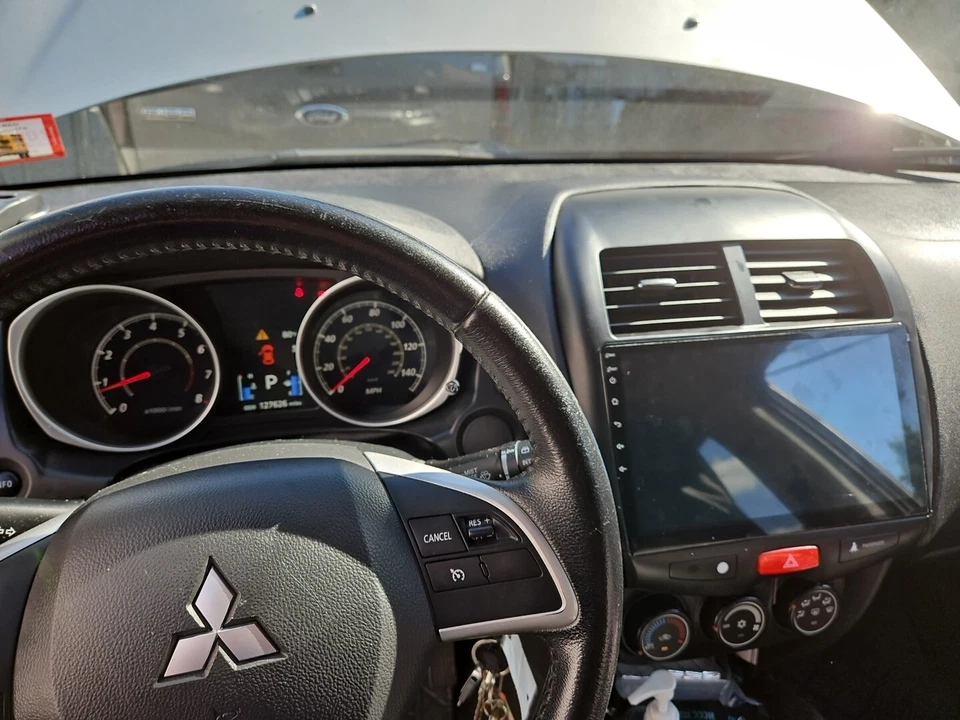 Rádio estéreo GPS para carro 2011-2017 Mitsubishi Outlander Sport Android 13 CarPlay - Imagem 3 de 4