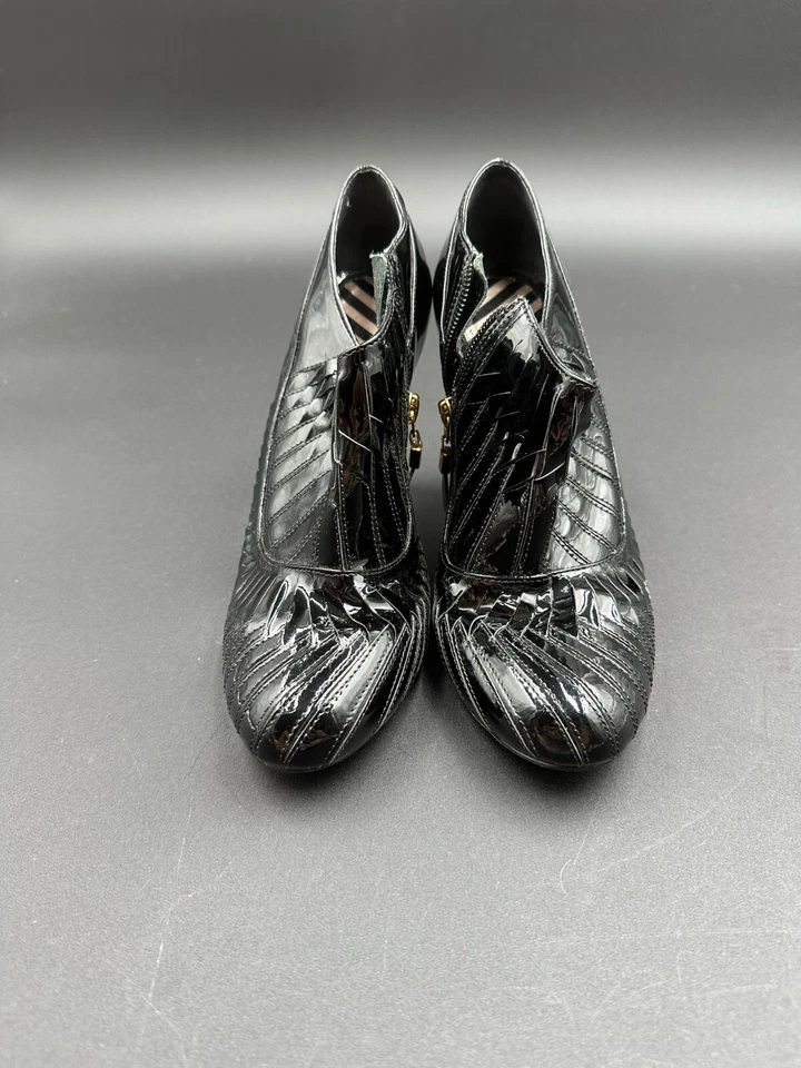 Botines Pour La Victoire para mujer US7,5 charol negro cremallera lateral Foto 2 de 4
