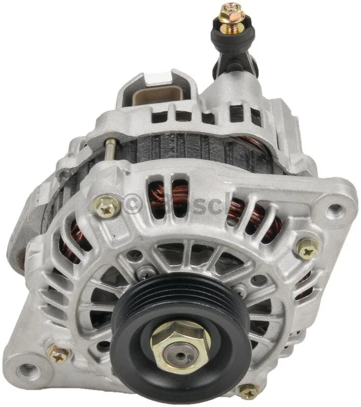 Alternador Bosch AL4215X 94-95 Kia Sephia y 92-93 Mazda MX-3 1,6 L (Reman) Foto 2 de 4