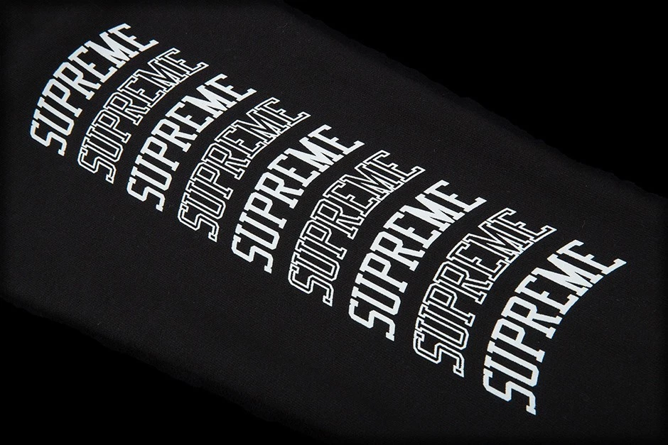 Felpa con cappuccio Supreme manica ad arco nera taglia large SS17