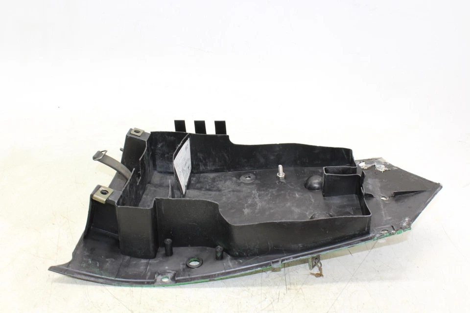 05-06 Kawasaki Z750s Plastic Covers - Image 3 of 4