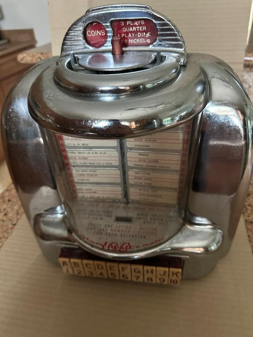 Vintage Seeburg Wall-O-Matic 100 jukebox Wallbox model 3W1 - Unit