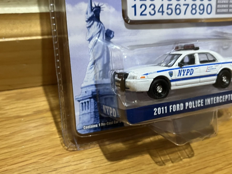 Greenlight 1/64 Ford Crown Victoria Police Interceptor NYPD Highway Patrol Decal - Image 3 of 4