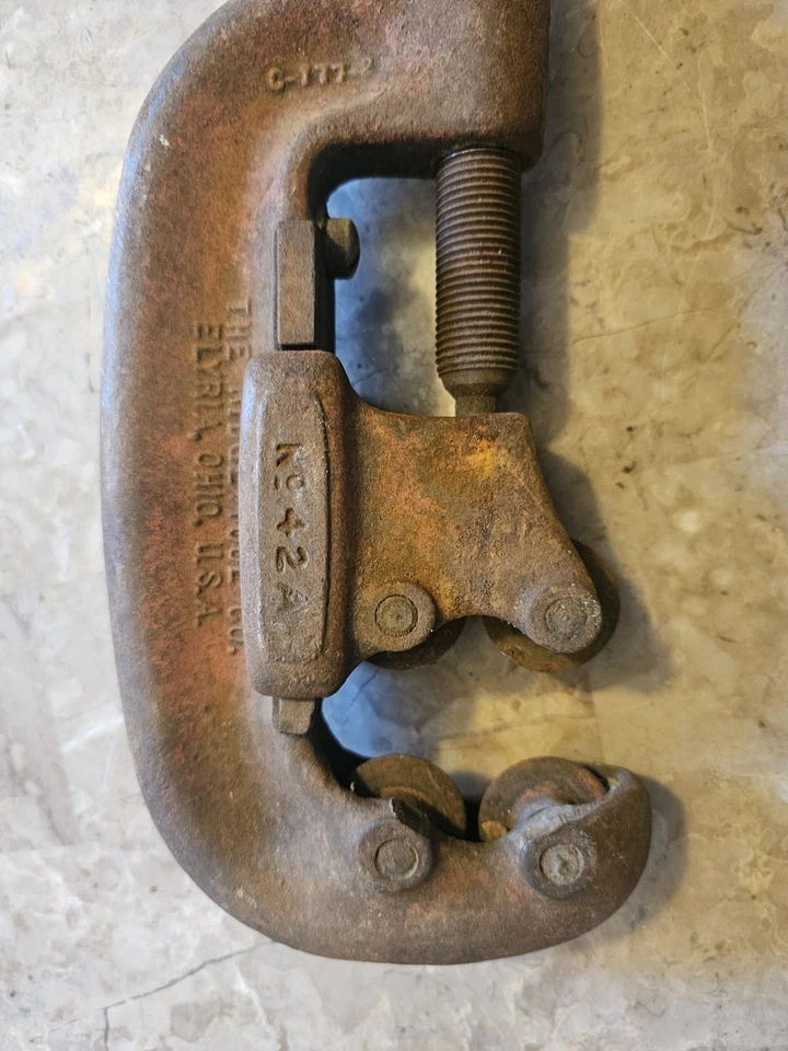 Cortador de tubos de alta resistencia VINTAJE RIDGID modelo 2-A Foto 2 de 4