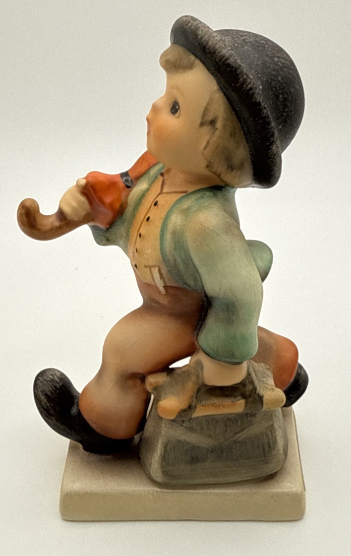 Hummel Goebel "Merry Wanderer” W.Germany (11) 2 Of 40 /41  Marking Error