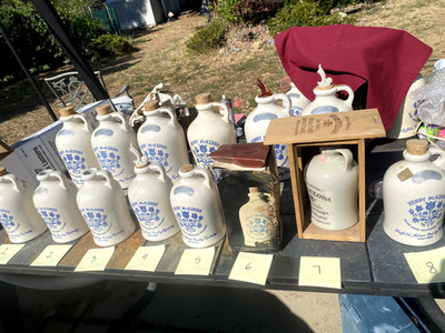 VTG HENRY McKENNA Sour Mash Bourbon Whiskey Jugs YOU PICK 4/5 Quart Half Gallon