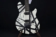 EVH WOLFGANG SPECIAL SATIN STRIPED BLACK AND WHITE, WITH BAG Int'l Buyer Welcome