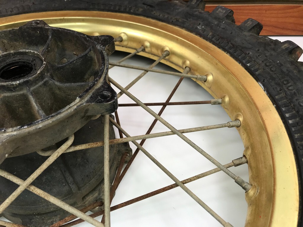 YZ125リアホイール Yahoo!オークション -「yz125 ホイール」の落札相場・落札価格