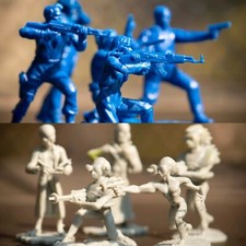 LOD Enterprises Plastic Figure Set LOD017 Outer Space Heroes and Aliens