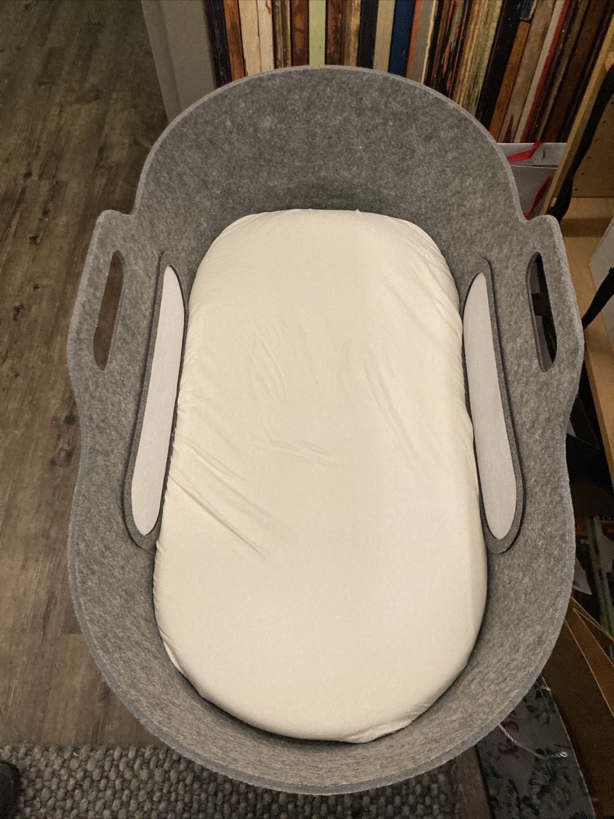 Snuz SnuzBaskit, Baby Cot Moses Basket & Mattress & Folding Stand