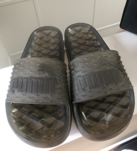 gray fenty puma slides