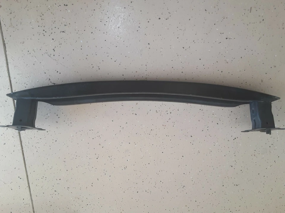 2006-2010 大众 JETTA 后置发动机加固冲击碰撞棒 原始设备制造商* — 第 3/4 张图片