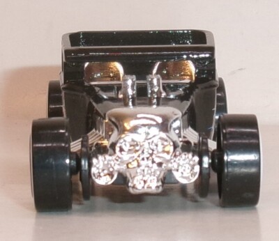 LOOSE 2023 HOT WHEELS 1:64 BLACK BONE SHAKER from multipack | eBay