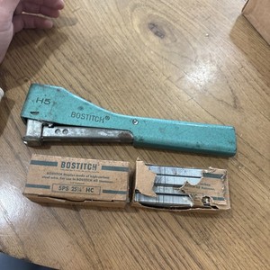 Bostitch Bththt550 Av Martillo Tacker | Cuotas sin interés