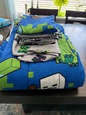 Jay Franco Minecraft Twin Bedding Set
