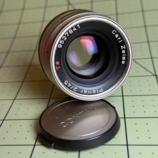 CONTAX G Zeiss Planar T* d45mm F/2 Lens
