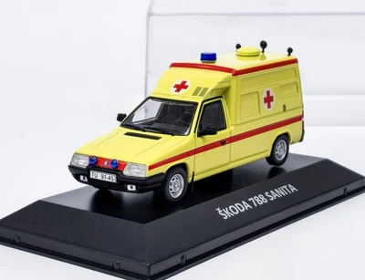 DE AGOSTINI Škoda 788 Sanita (1990) + caja plexi DeA 1:43