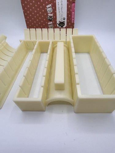 Sushi Maker Rice Mold Japanse Sushi Making Kit Meidong SPP-10S Cat Shaped - Picture 2 of 18