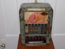 Vintage Candy Gum Lifesaver 5 Cent Metal Coin Op Vending Machine