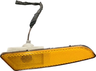   04-08 Crossfire Right RH Passenger Front Turn Signal Corner Marker Light