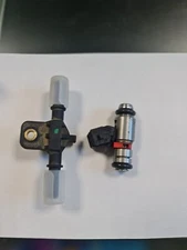 Iniettore completo Aprilia 8304275