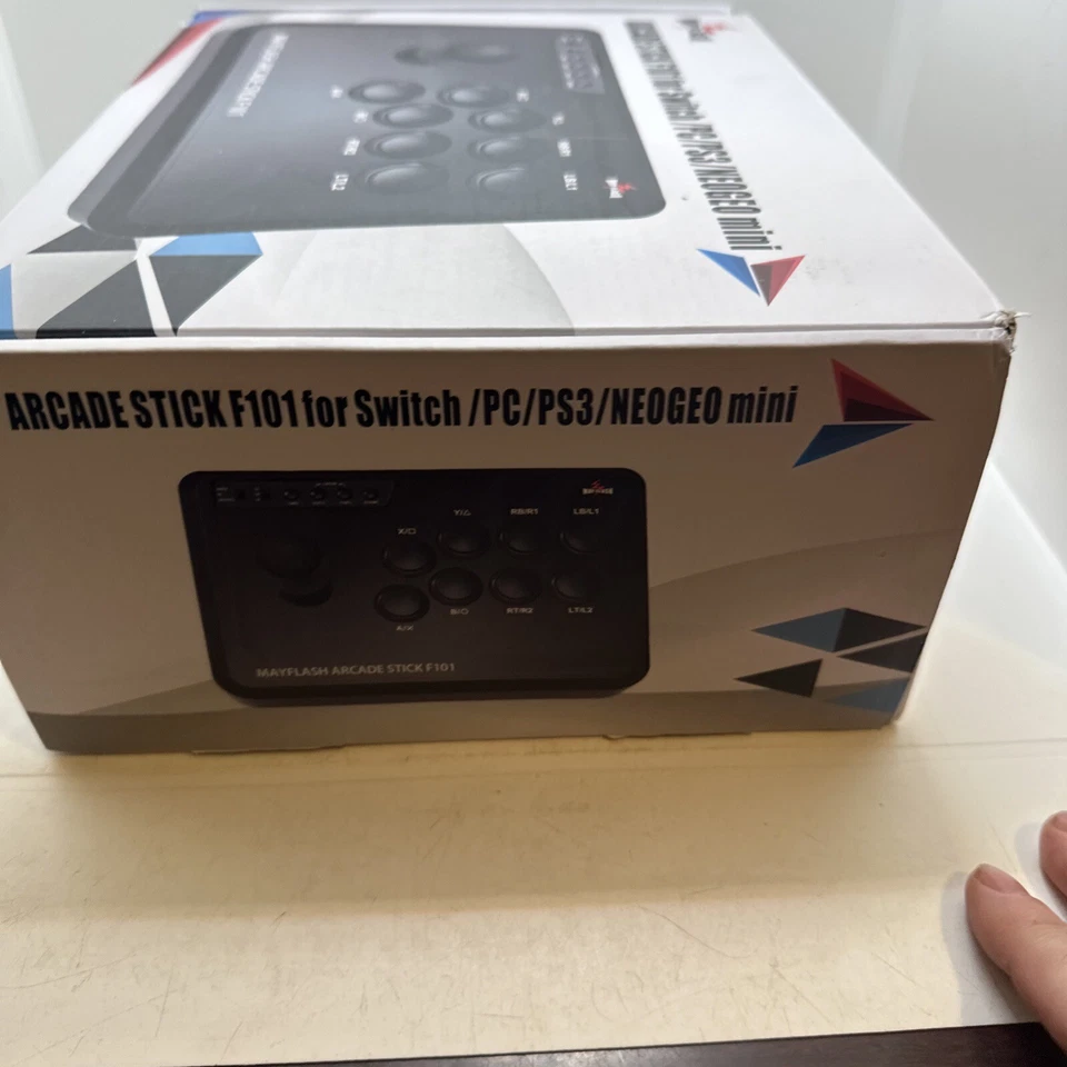 MAYFLASH Arcade Stick F101 for Nintendo Switch/PC/PS3/Neogeo Mini New - Image 2 of 4