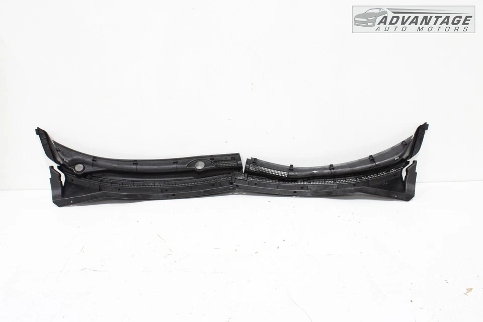 11-2023 MITSUBISHI OUTLANDER SPORT WINDSHIELD WIPER COWL COVER PANEL GRILLE OEM - Image 4 of 4