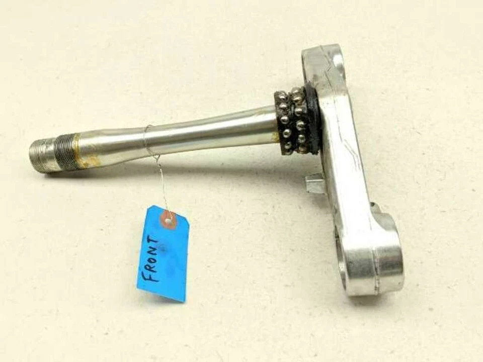 Abrazadera de árbol de dirección triple inferior inferior inferior Yamaha YZF R6 04 Foto 4 de 4