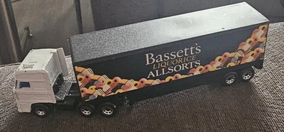 Matchbox Bassett's Liquorice Allsorts Convoy CY-24 DAF Truck.  No box. - Image 1 of 3