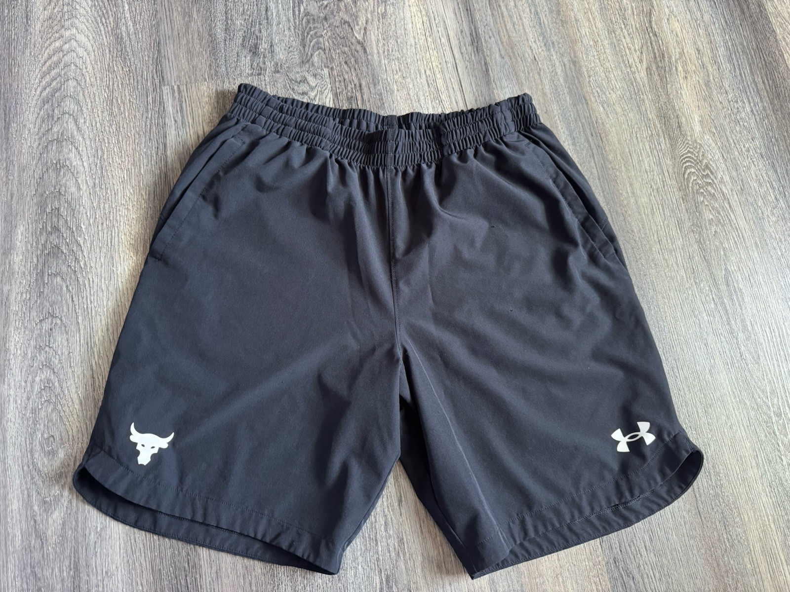 Under Armour Project Rock Shorts Boys Size Youth XL