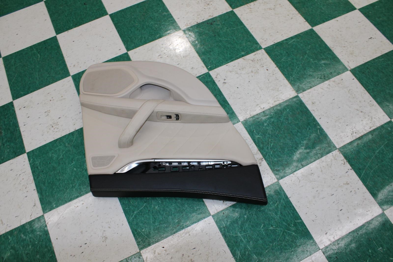 Maserati Ghibli 2014-2021 REAR+LEFT Door panel