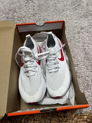 Nike Epic React Flyknit GS 5.5Y preowned Great condition