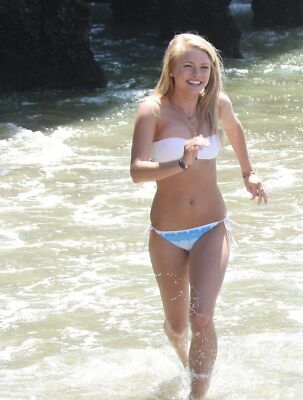 KELLI GOSS 8X10 GLOSSY PHOTO PICTURE IMAGE #3 | eBay