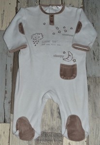 Agnes Gray Courrier Rainure Pyjama Velours Homme Kiabi Kent Nettoie Le Sol En Premier