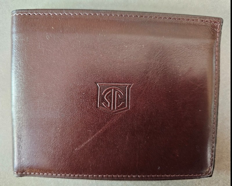 NWOT, bi-fold, leather, dark brown