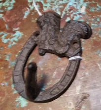 Boots Lucky Horseshoe Key Hook Towel Coat Hanger Cast Iron Rustic Western 