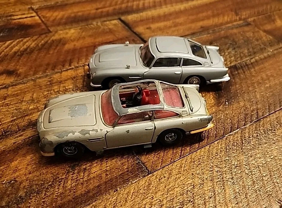 Corgi James Bond 007 Aston Martin Thunderball DB5 See Details - Image 4 of 4