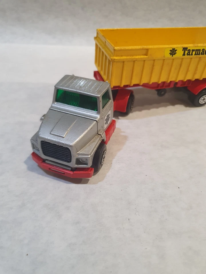 Vintage 1973 Superkings K16/18 Tarmac Tractor/Trailer, Made in England Legney - Image 3 of 4